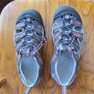 Keen Charcoal and Coral Hiking Sandals